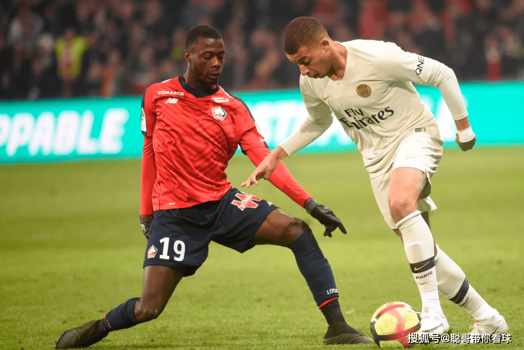 包含圣埃蒂安队主场失利，遭遇三连败的词条