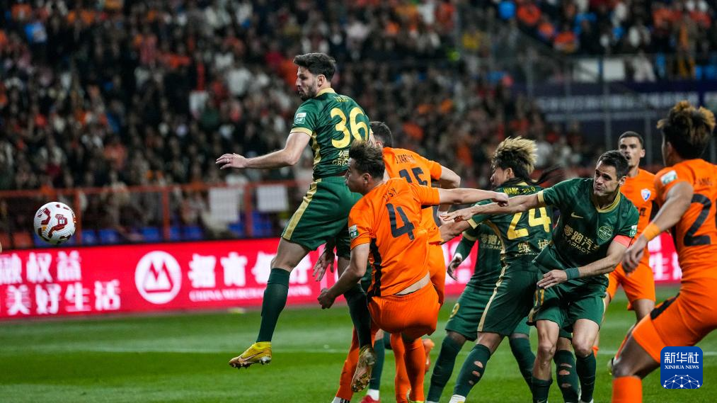 爱游戏体育地址-关于绿城战平，踢出一场防守反击的精彩比赛的信息