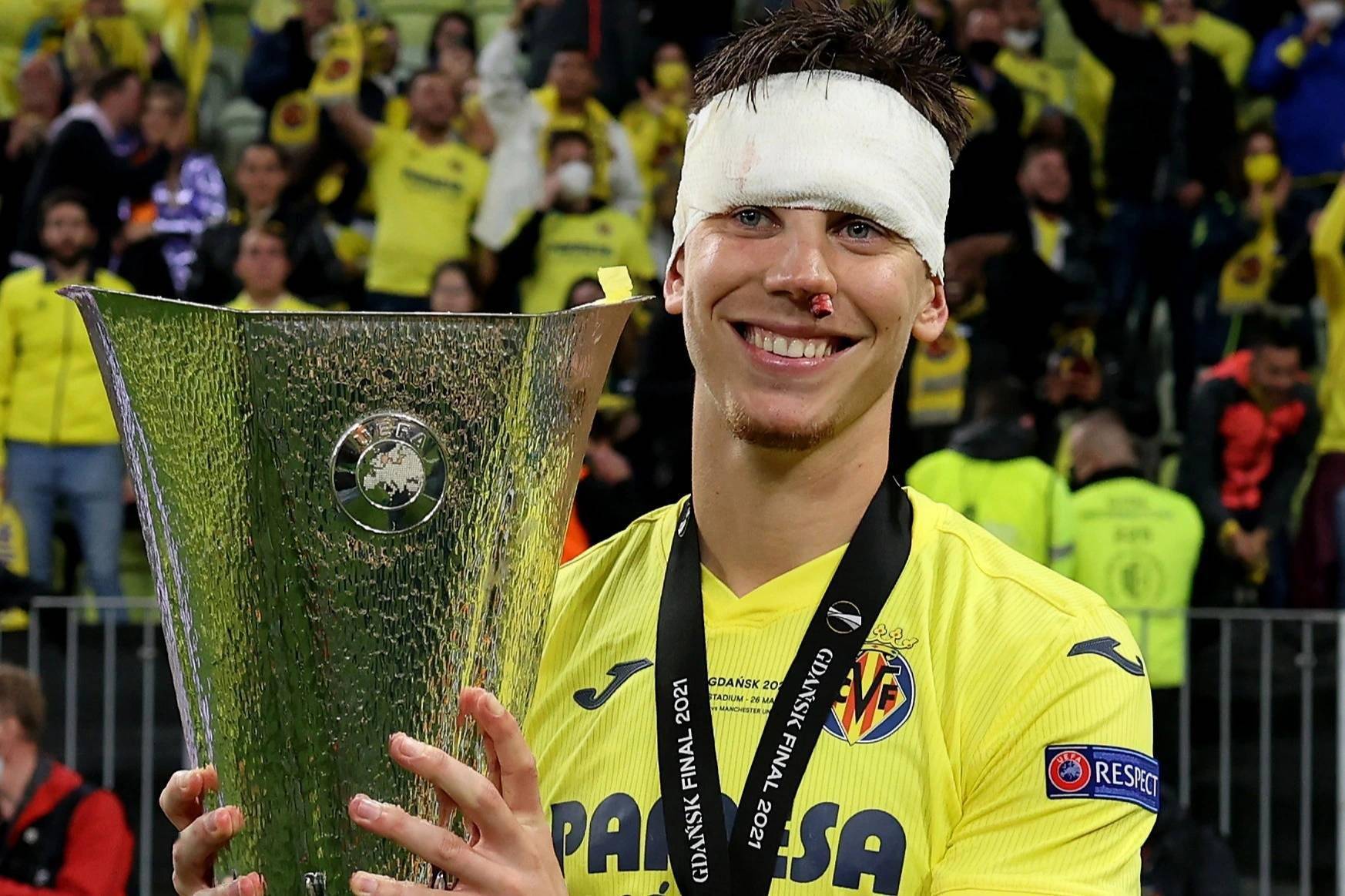 爱游戏在线登录-巴西后卫将加盟西甲劲旅，重返欧冠舞台的简单介绍