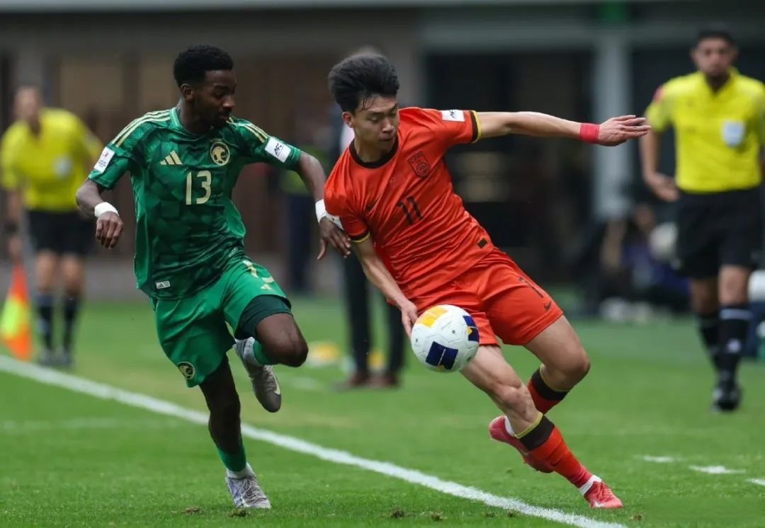 关于多名球员表现出色，入选国家队参加比赛的信息