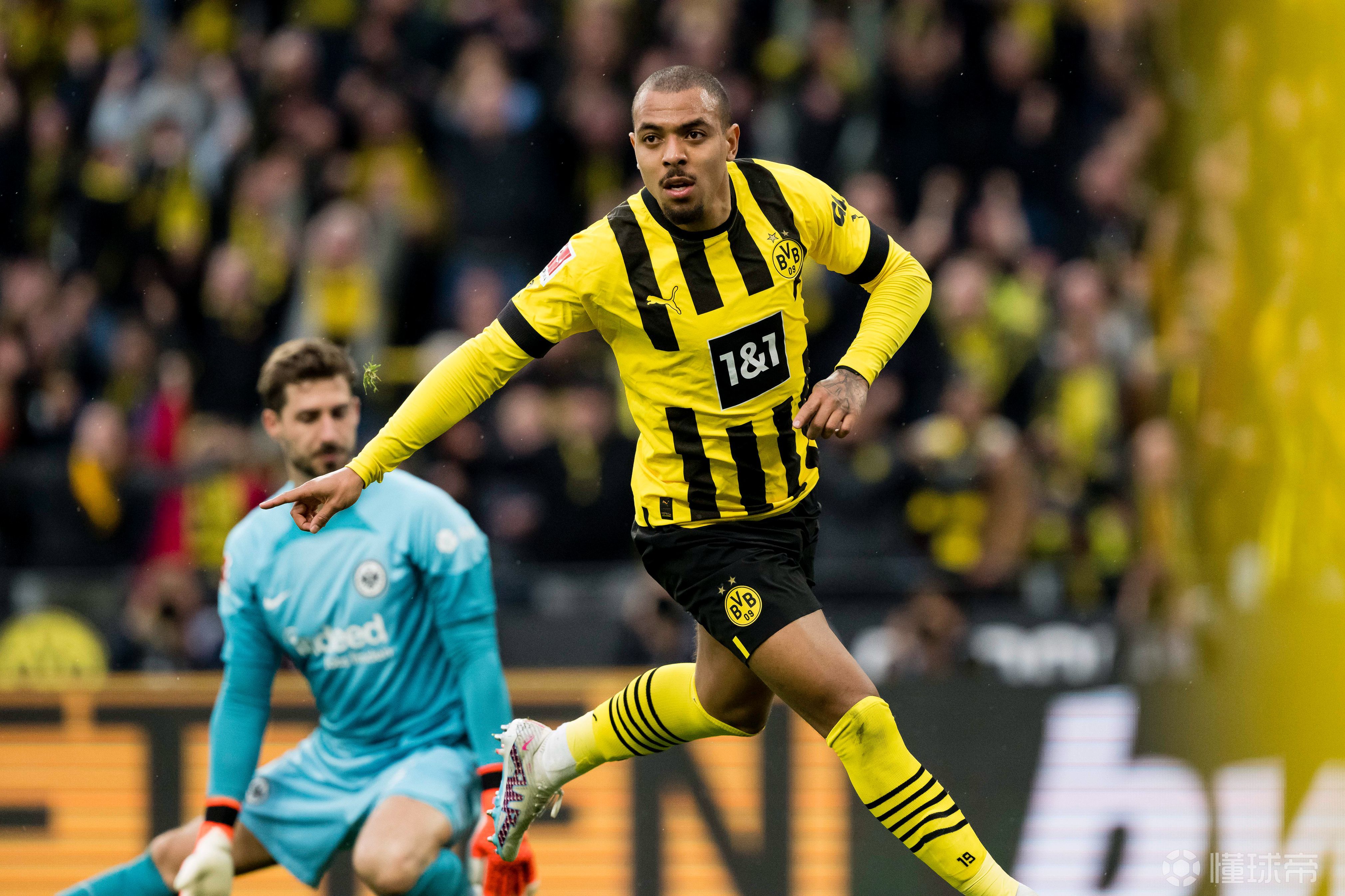 法兰克福豪取四连胜，主场高唱胜利的简单介绍