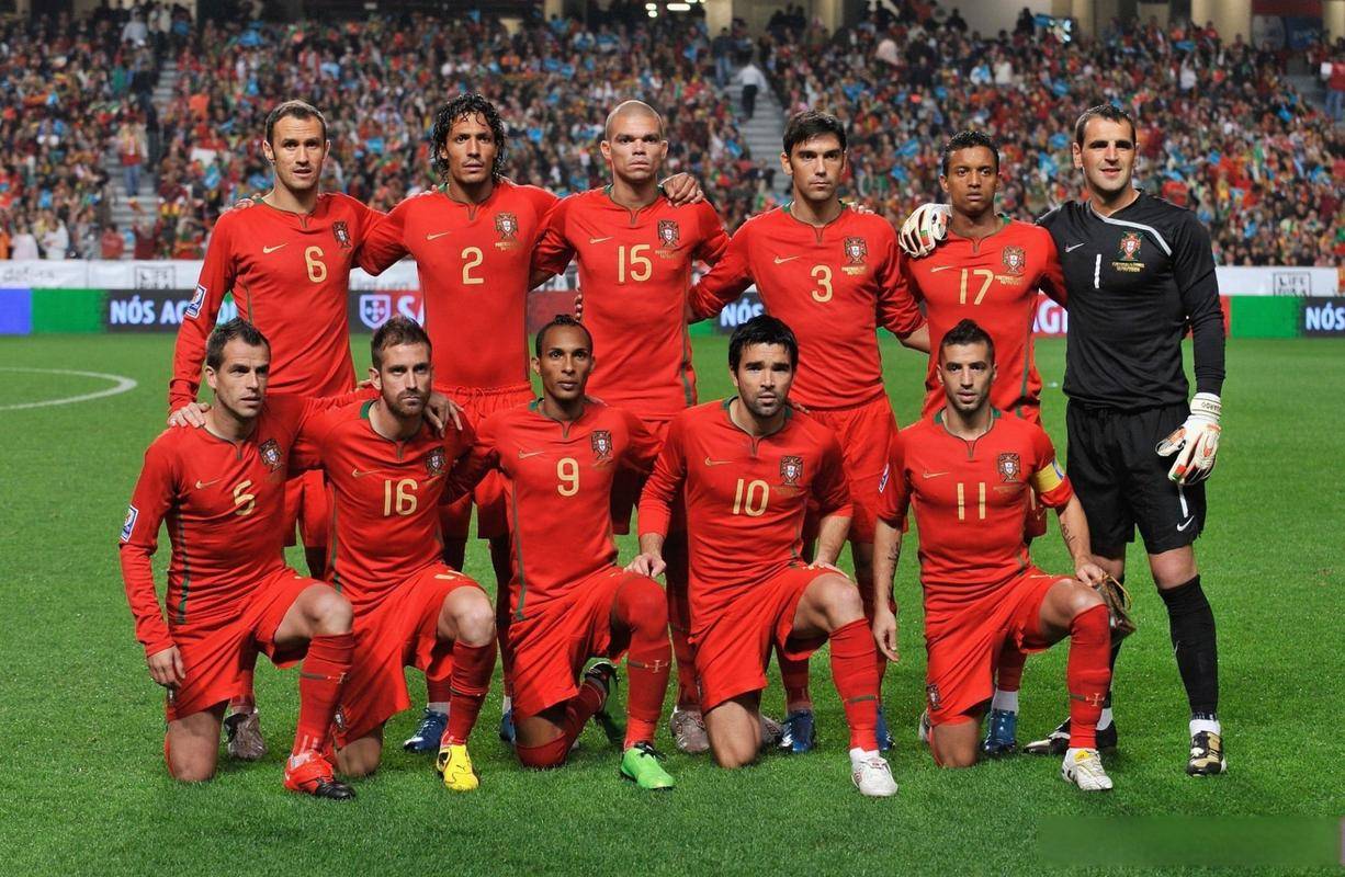 爱游戏登录-欧国联赛的球队默契与合作精神