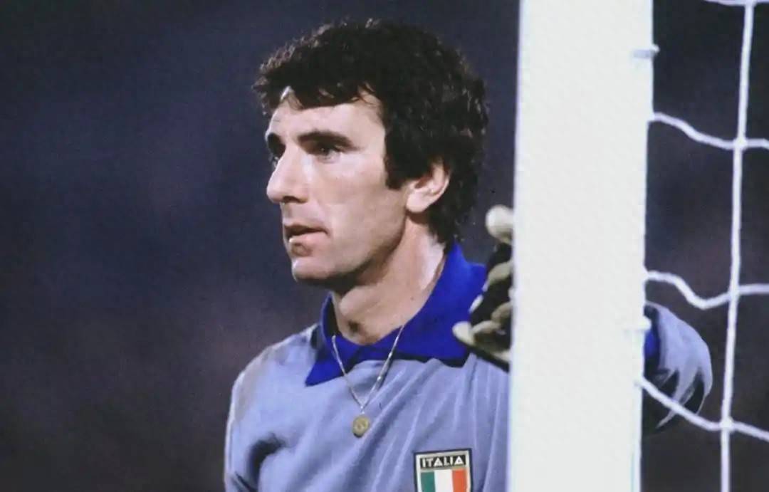 关于尤文图斯被意大利判罚出局,欧冠资格岌岌可危的信息 关于尤文图斯被意大利判罚出局,欧冠资格岌岌可危的信息