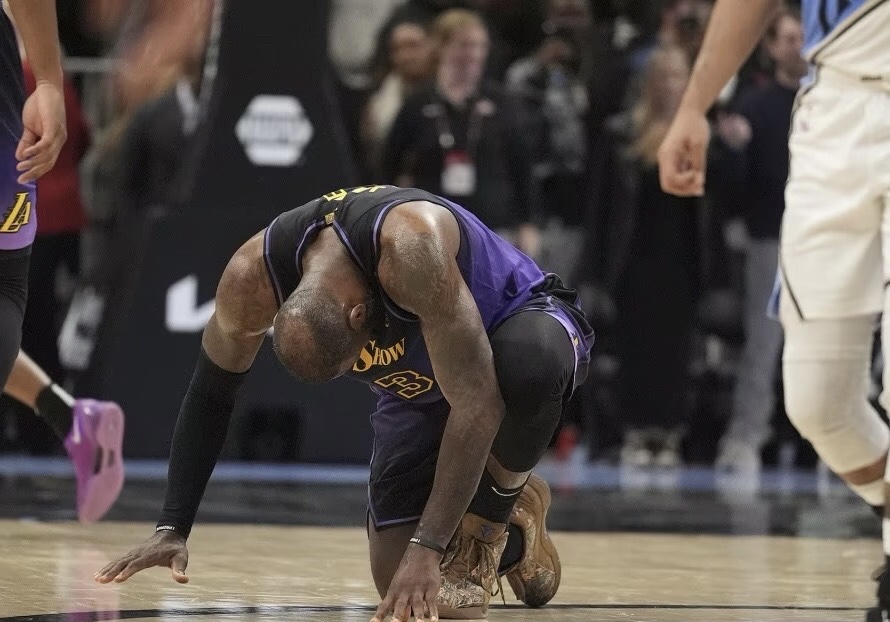 关于球队主力受伤，应对备战难题的信息