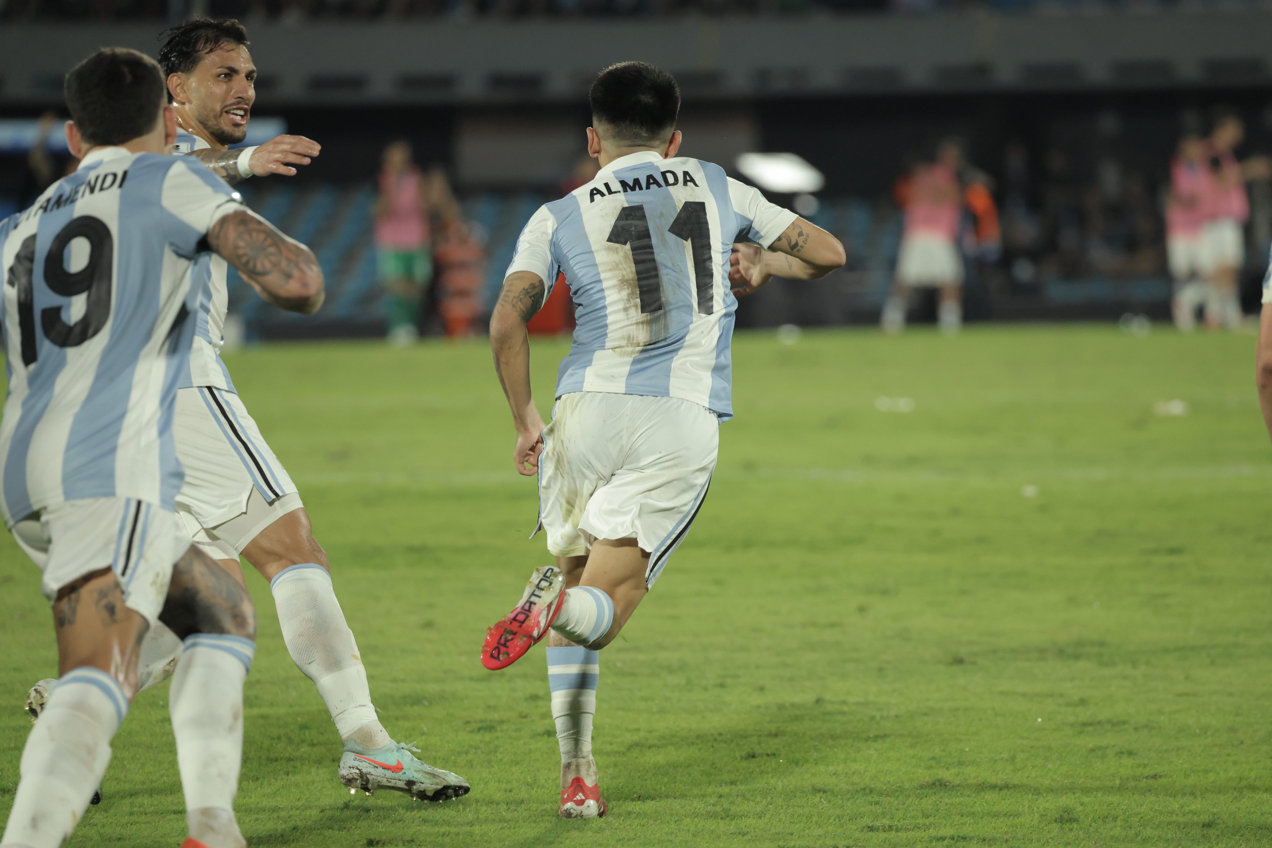 爱游戏体育平台-关于瓦伦西亚客场突围，胜出拉斯帕尔马斯的信息