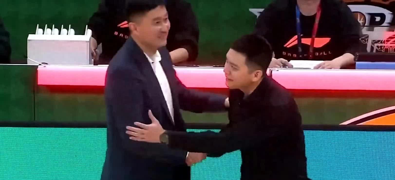 广东男篮在客场不敌对手遗憾失利