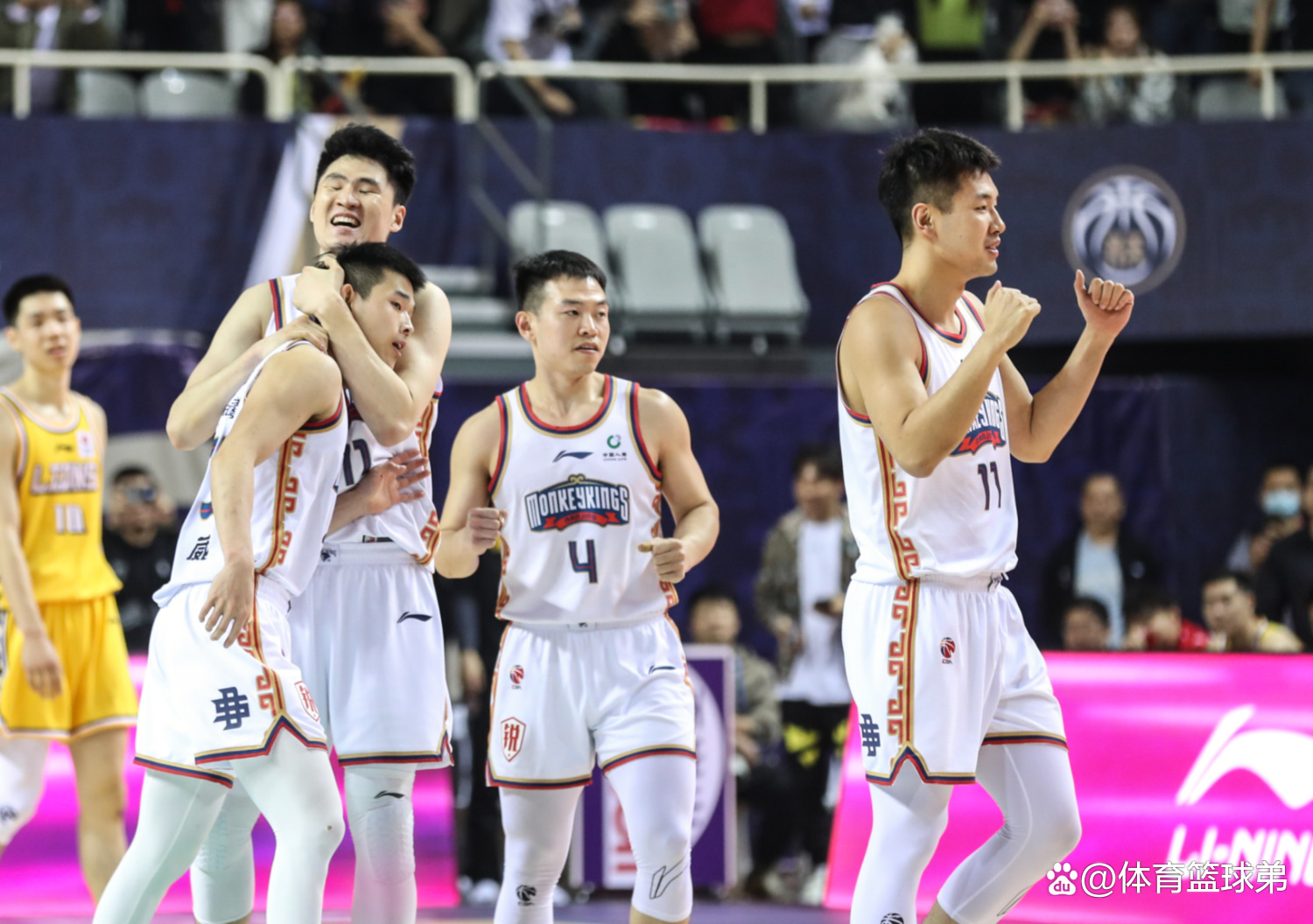 广东男篮主场大胜福建取得五连胜