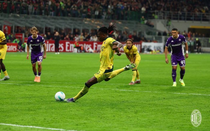 爱游戏体育地址-AC米兰在主场击败对手，取得三分的简单介绍